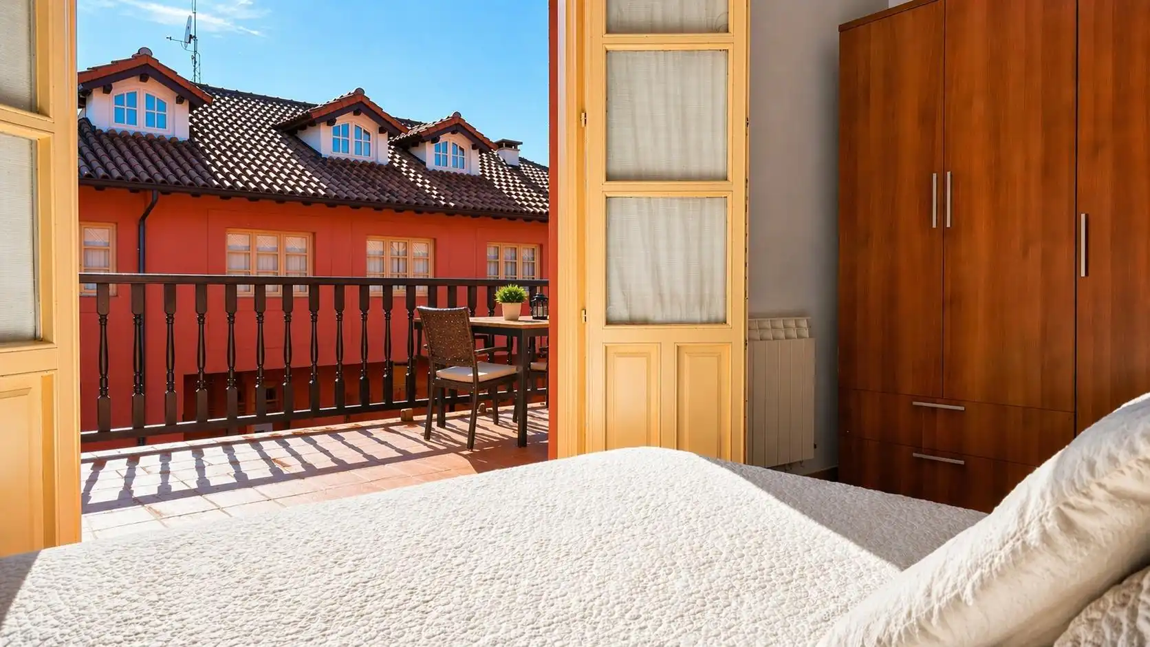 Terraza de Apartamento en venta en Comillas (Cantabria) con Calefacción, Terraza y Trastero