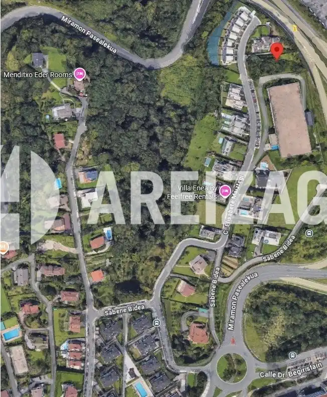 Casa o chalet en venta en Donostia - San Sebastián  con Calefacción, Jardín privado y Terraza