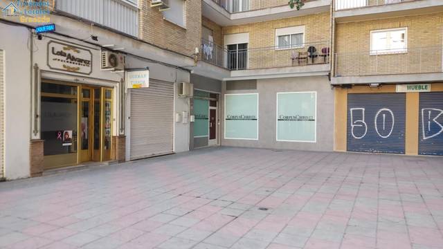 Local comercial en Alquiler en Calle José Recuerda en Camino de Ronda