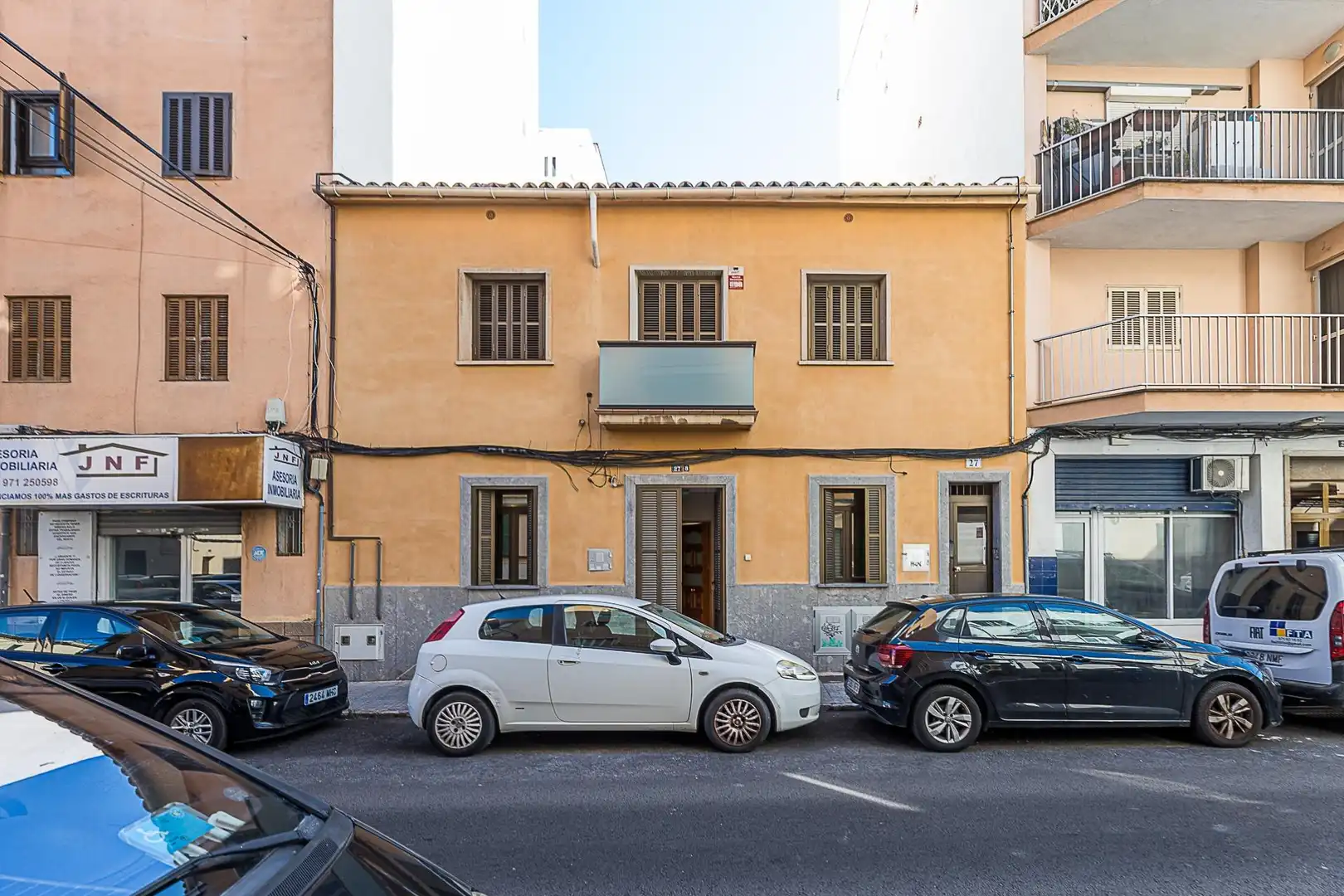 Außenansicht von Erdgeschoss zum Verkauf in  Palma de Mallorca mit Klimaanlage, Terrasse und Abstellraum