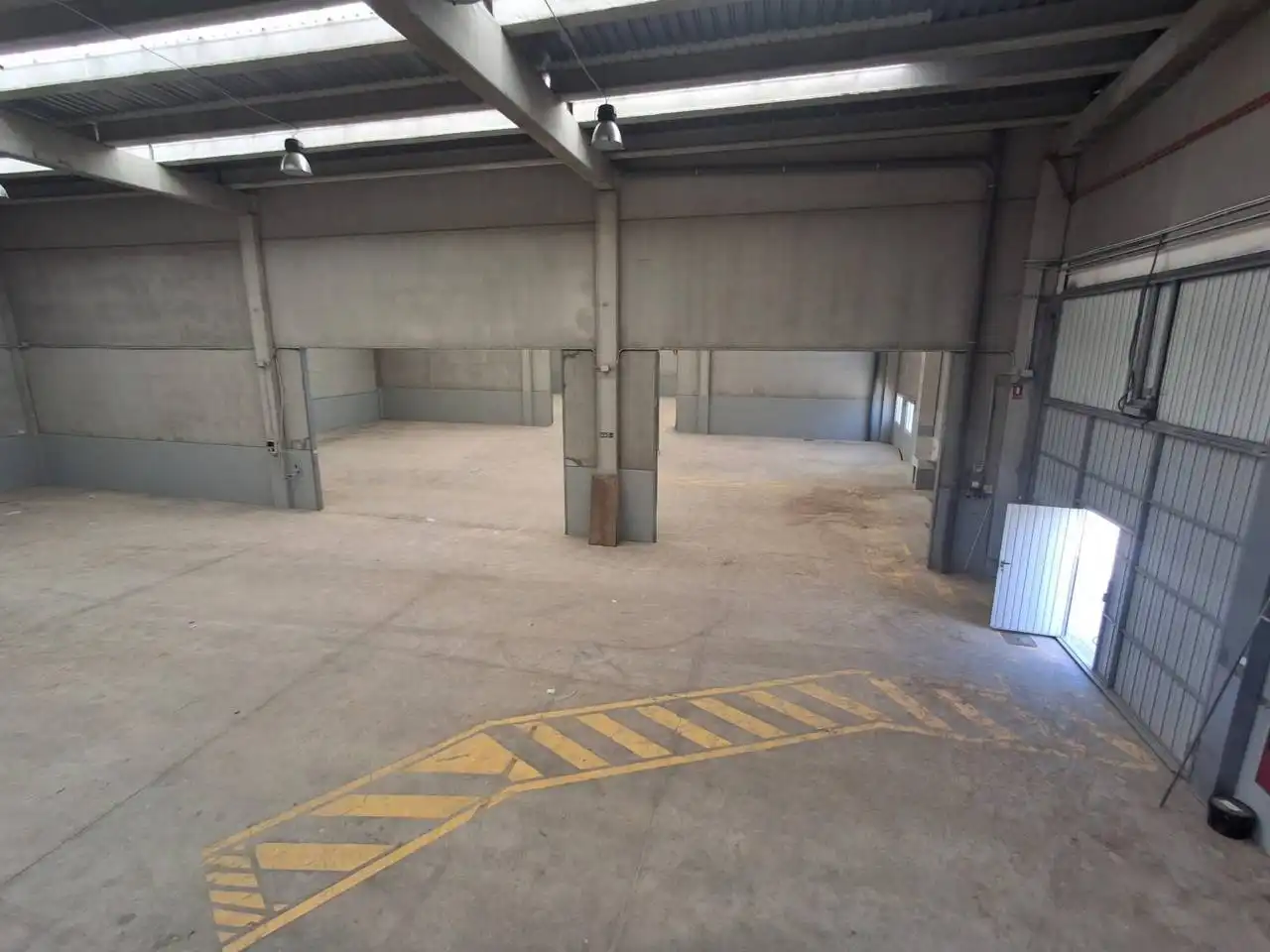 Nau industrial de lloguer a Riba-roja de Túria
