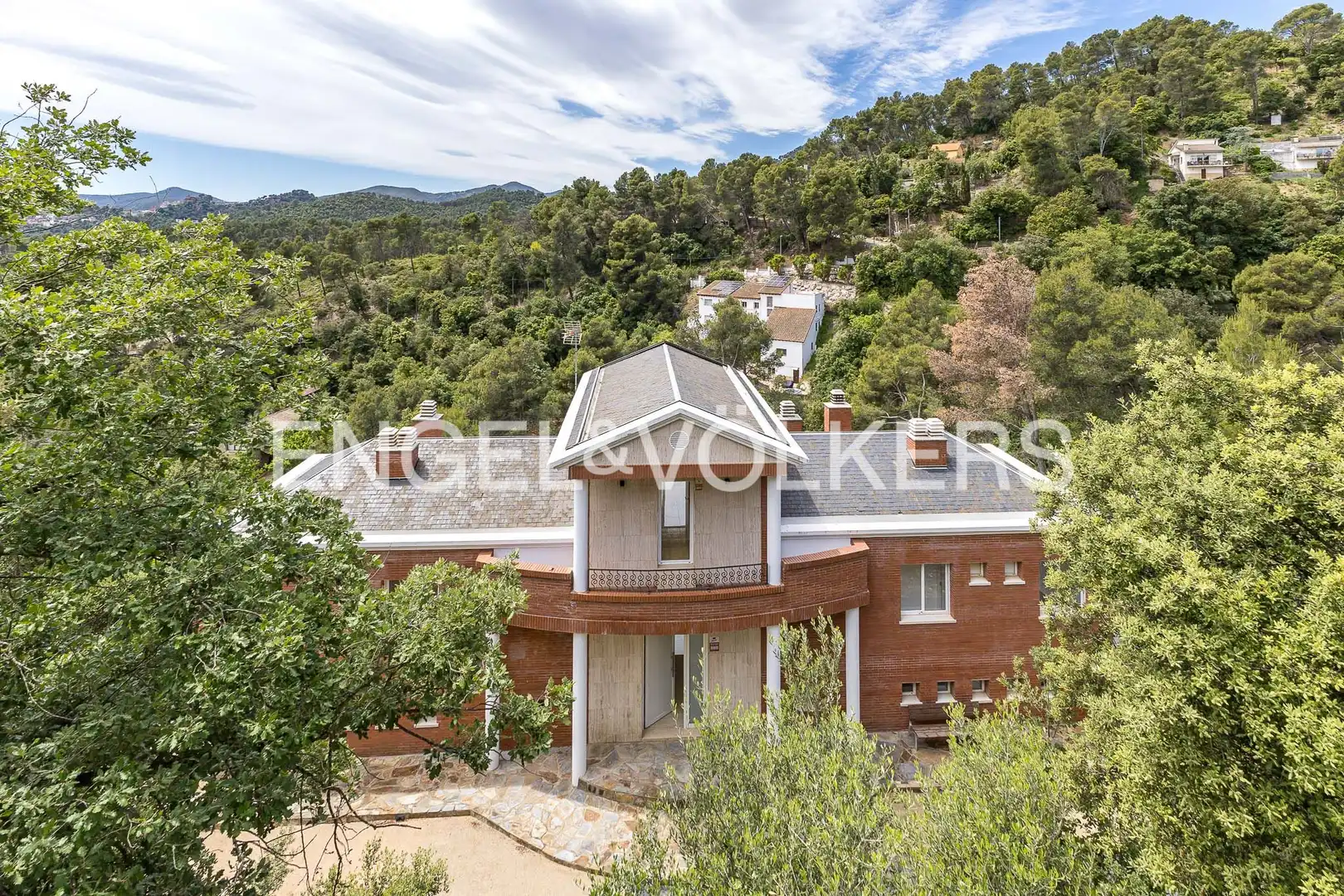 Vista exterior de Casa o chalet de alquiler en Corbera de Llobregat con Aire acondicionado, Calefacción y Jardín privado