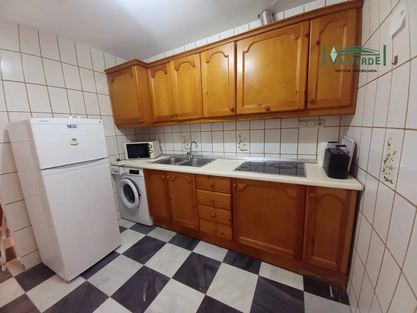 Kitchen of Apartments for rent in Granada  with Air Conditioner, Heating and Furnished