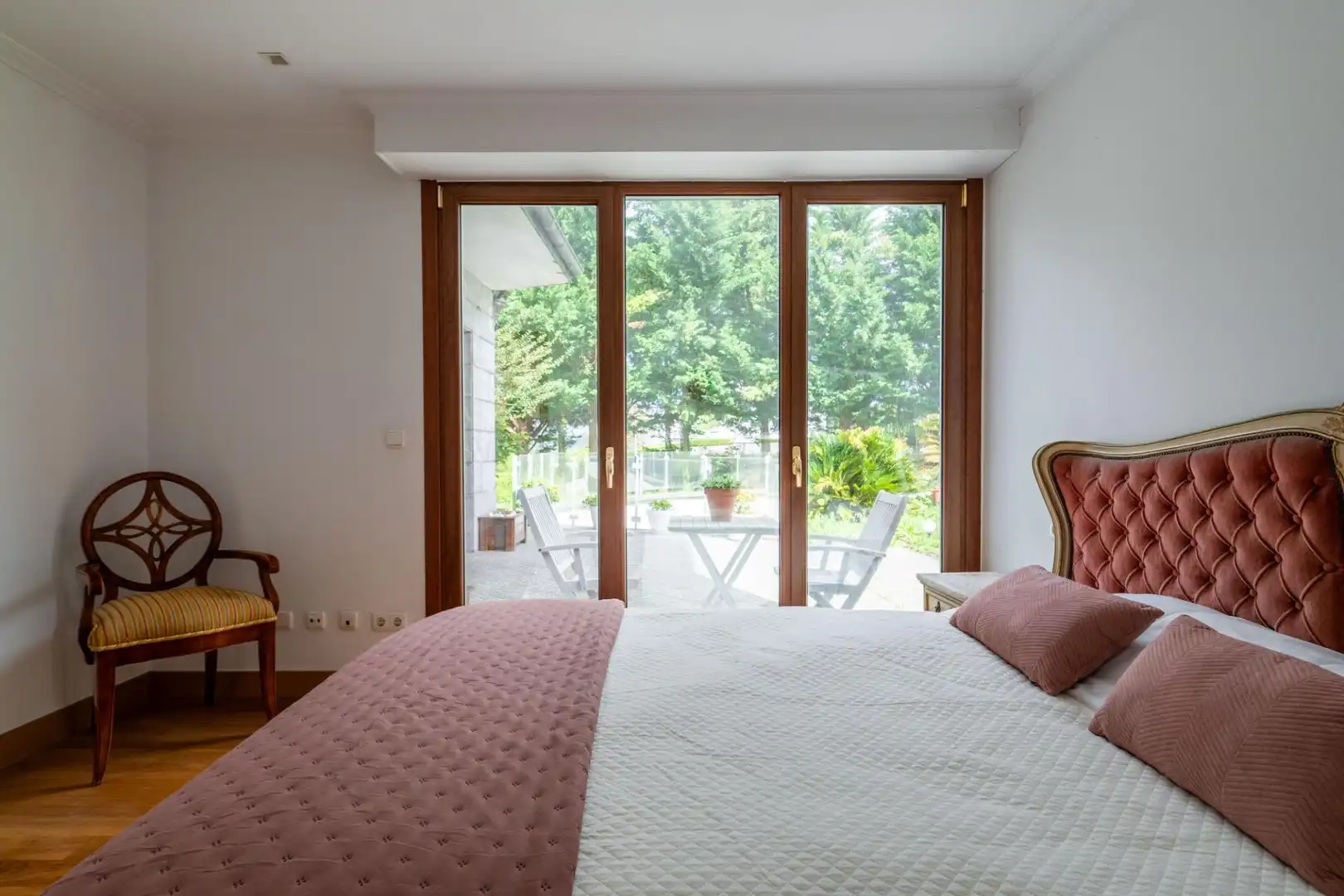 Habitación de Casa adosada en venta en Donostia - San Sebastián  con Calefacción, Jardín privado y Terraza