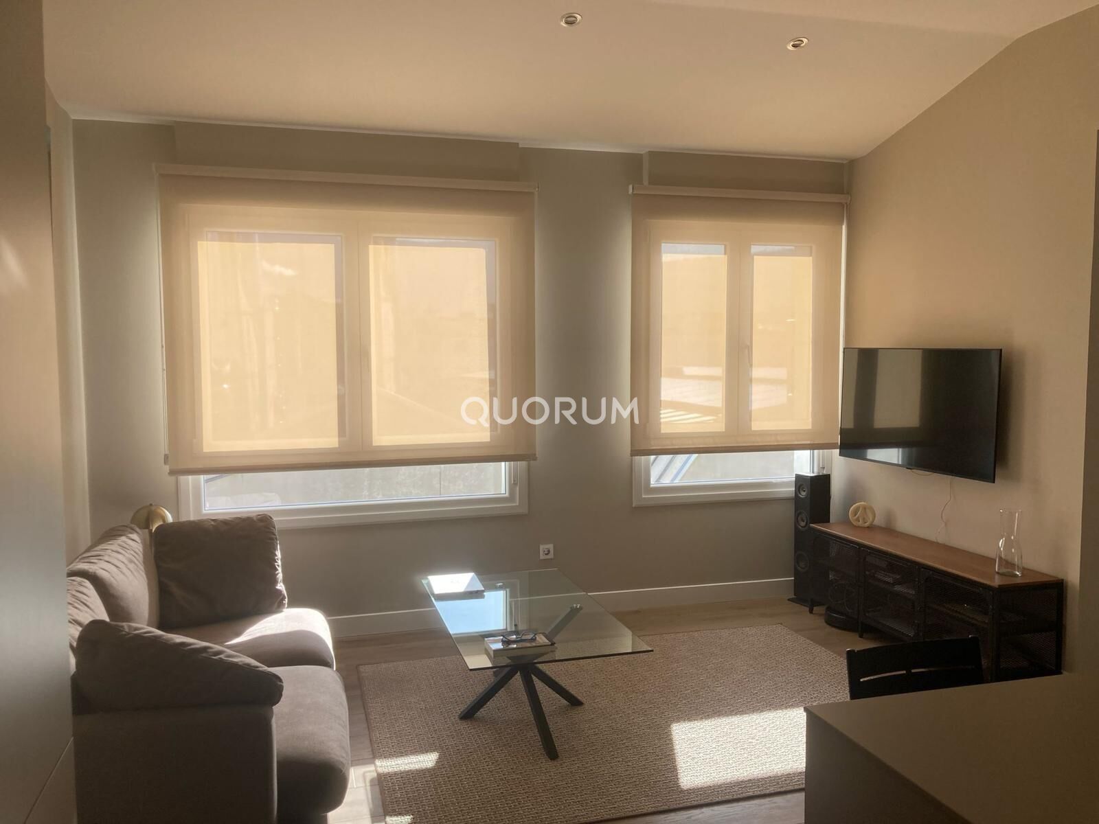 Living room of Flat to rent in Bilbao   with Air Conditioner and Heating