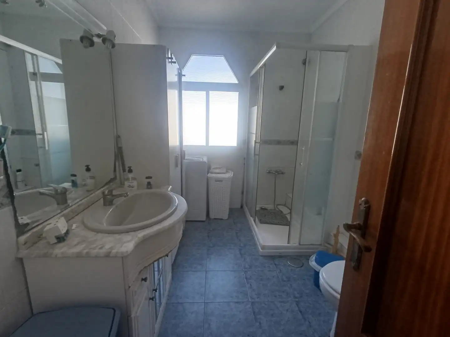 Baño de Piso en venta en Málaga con Terraza y Trastero