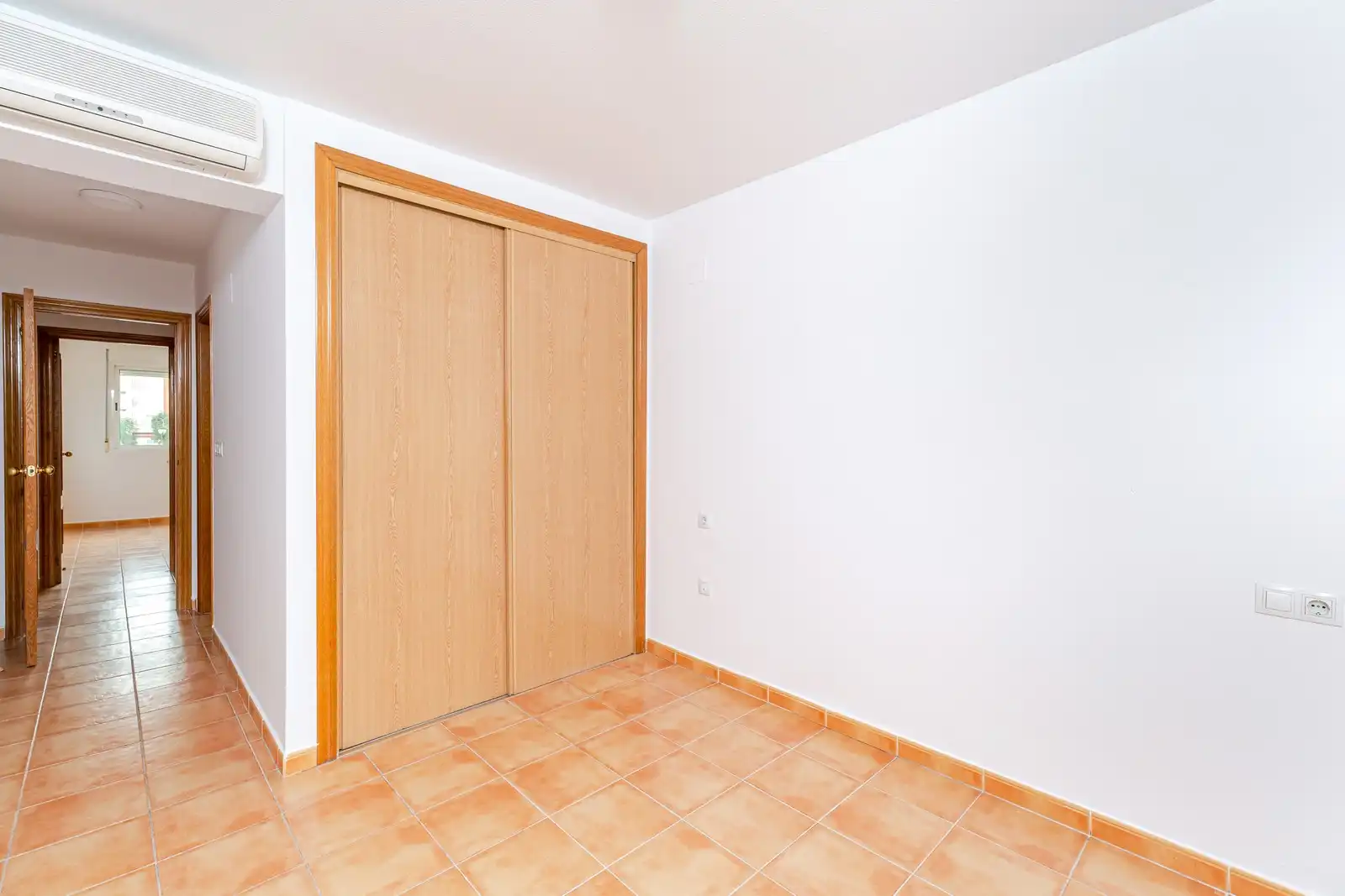 Piso con terraza en venta en Playa de San Juan - El Cabo de las Huertas, imagen 7