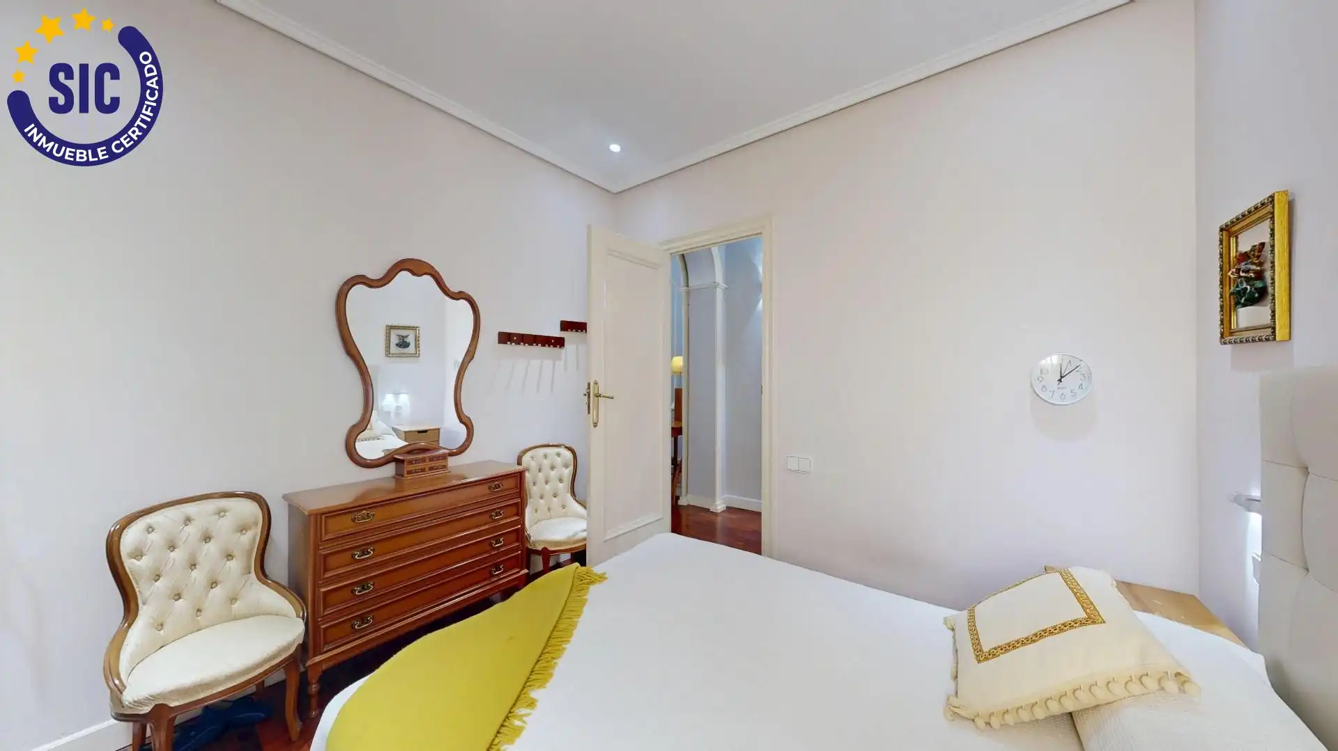 Habitación de Piso en venta en Valencia con Aire acondicionado, Calefacción y Parquet