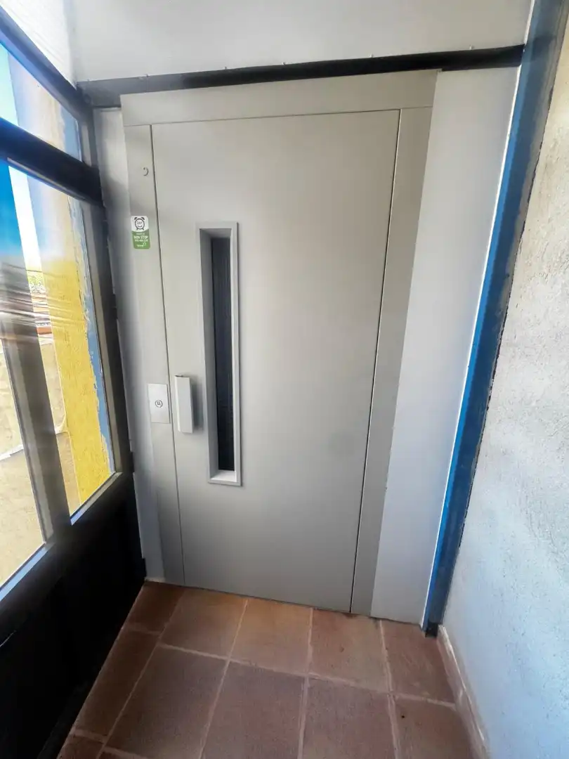 Immobles singulars amb ascensor en venda a Castillejo de Iniesta, imagen 2