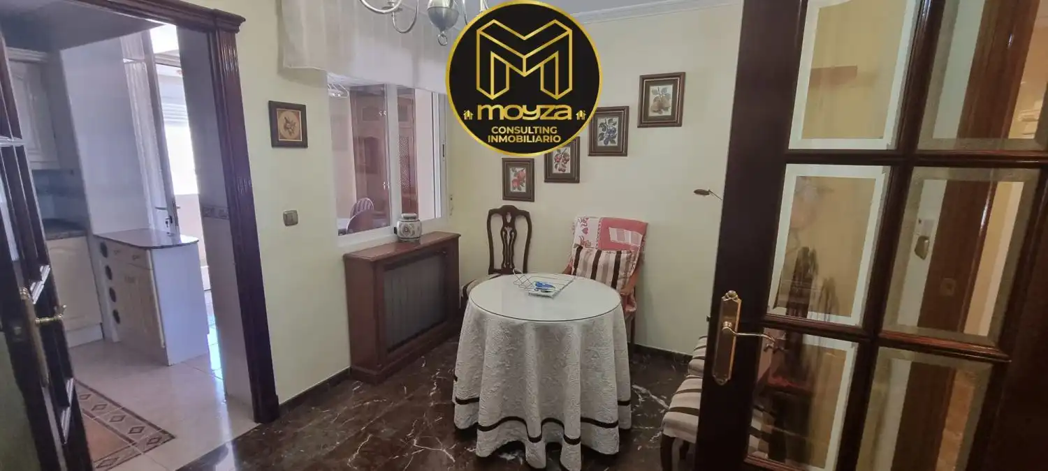 Piso con terraza en venta en Martos, imagen 11