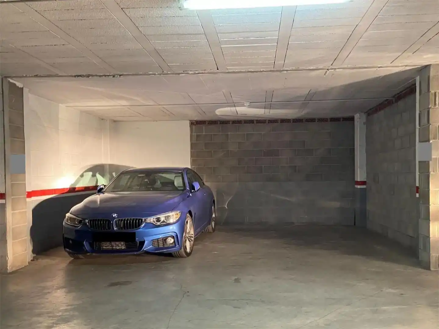 Parkplatz von Garage zur Miete in Salou