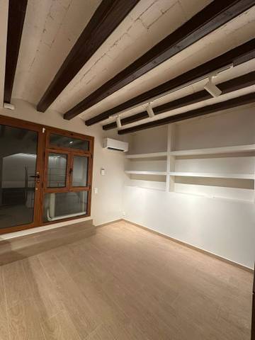 Local comercial en Venta en Sants