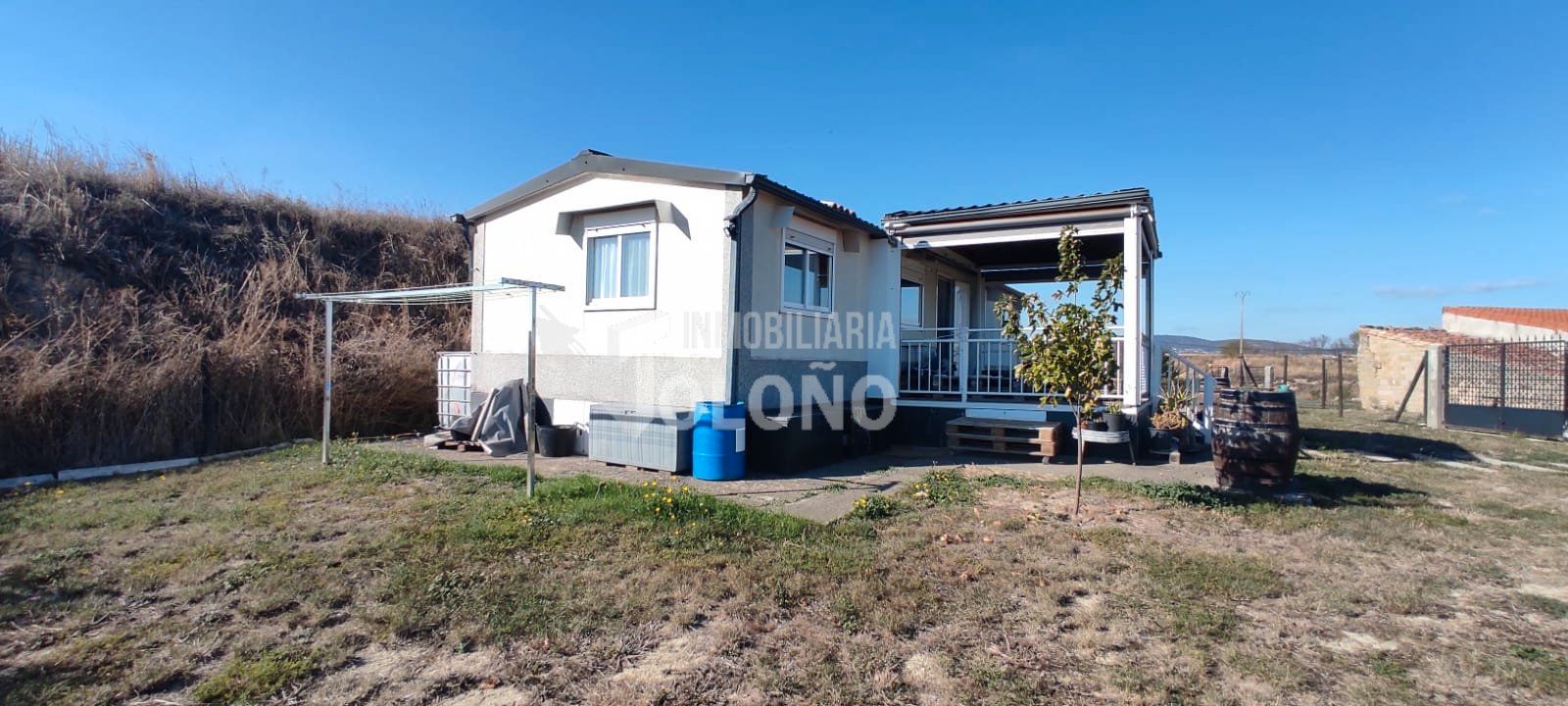 Country house for sale in Treviana  with Air Conditioner, Heating and Private garden