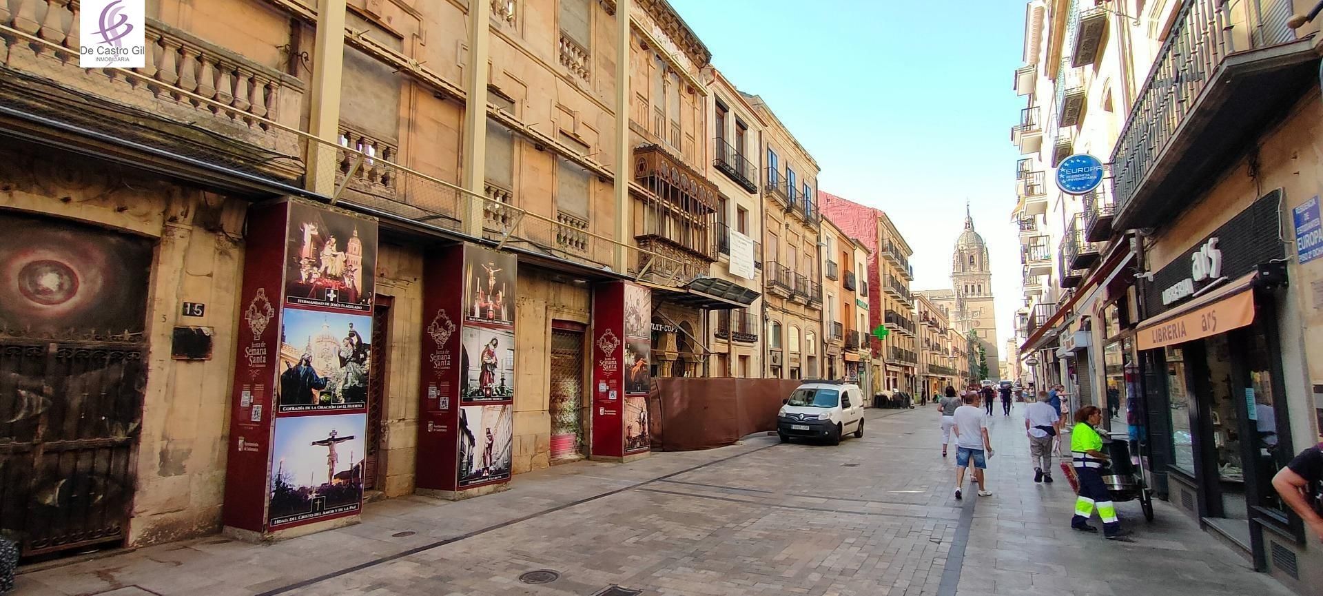 Vista exterior de Pis en venda en Salamanca Capital amb Calefacció