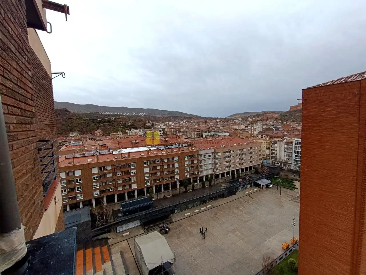 Vista exterior de Piso en venta en Arnedo con Calefacción, Parquet y Terraza