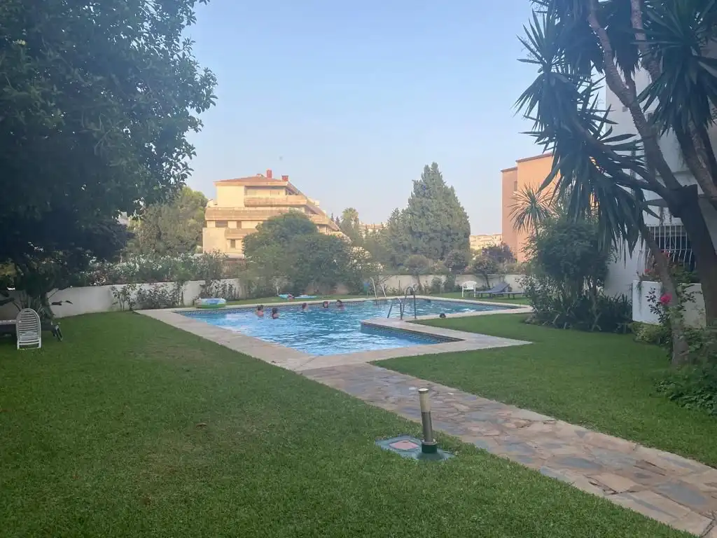 Apartments for rent in ORQUIDEAS LAS, 3, Nueva Andalucía centro
