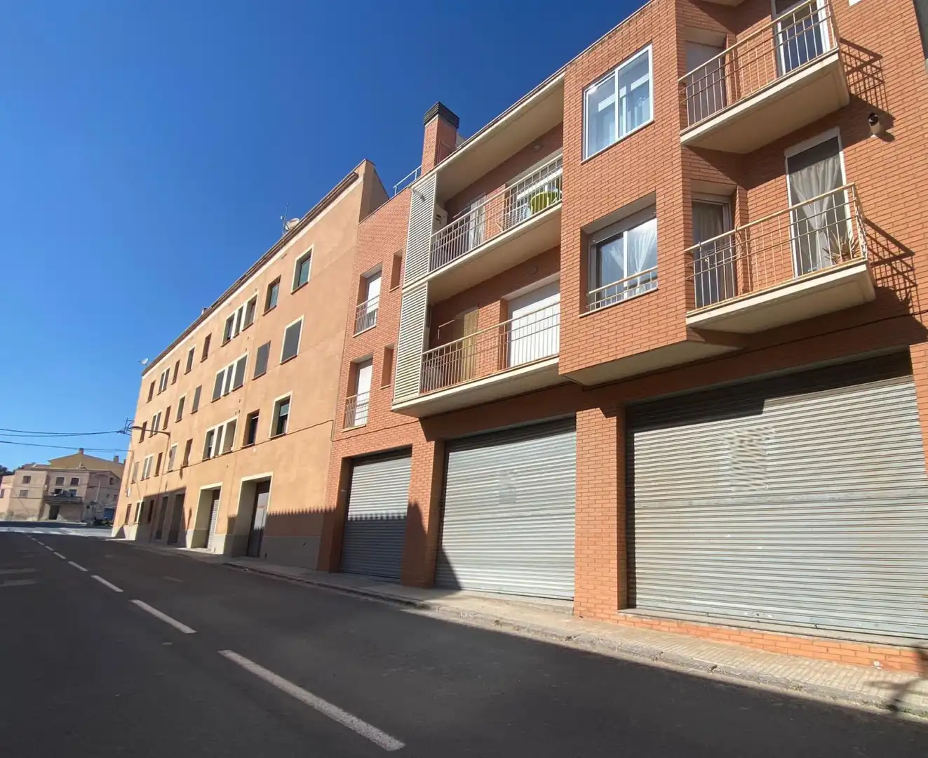 Local comercial en venda a DE MONTBRIO, imagen 2