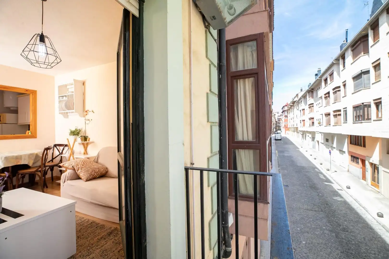 Balcony of Flat for sale in Jaca  with Heating, Parquet flooring and Terrace