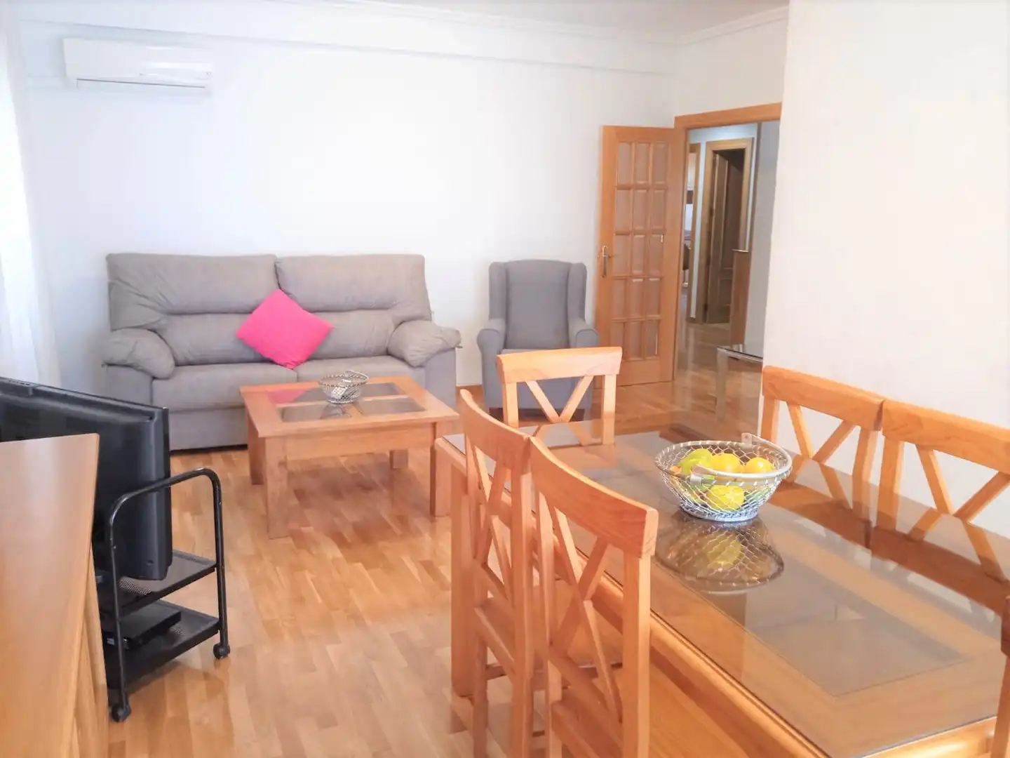 Sala d'estar de Pis de lloguer en  Albacete Capital amb Aire condicionat, Calefacció i Parquet