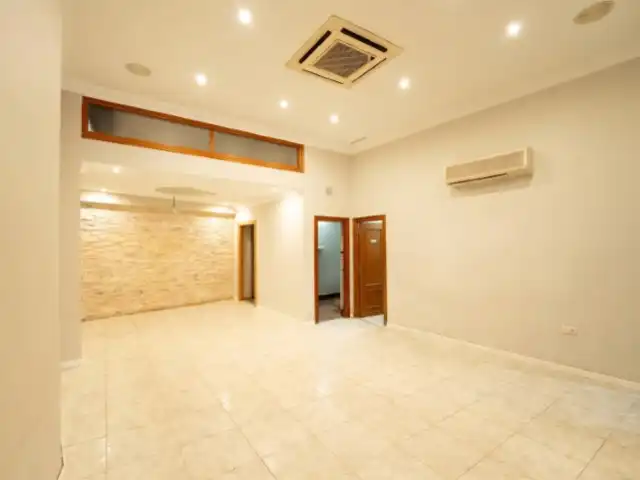 Local en venta en Pedralba con Aire acondicionado y Terraza
