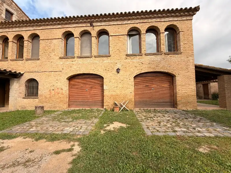 Casa con terraza en venta en Carrer de Figueres, imagen 61