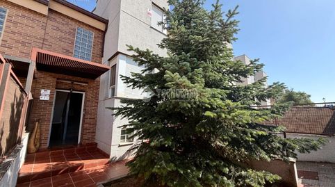Foto 2 de Casa adosada en venta en Villanueva de la Torre, Guadalajara