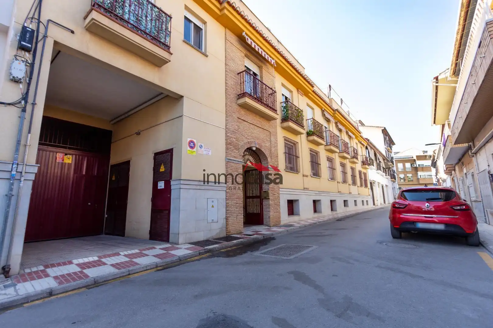 Vista exterior de Piso en venta en Armilla con Trastero