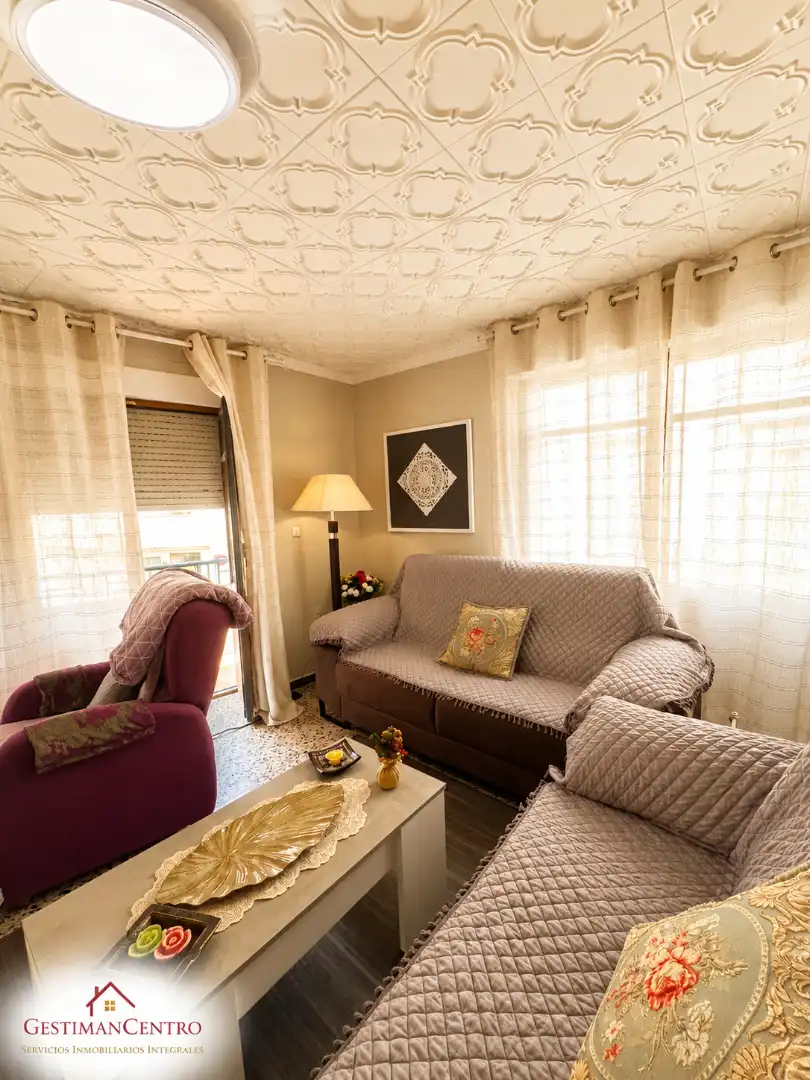 Wohnzimmer von Wohnung zum Verkauf in Tomelloso mit Möbliert und Balkon