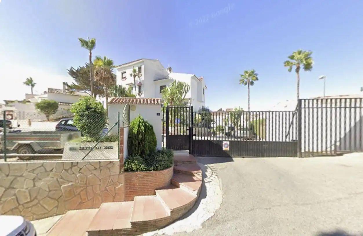 Habitatge amb jardí en venda a Calle AZOR DEL COTO