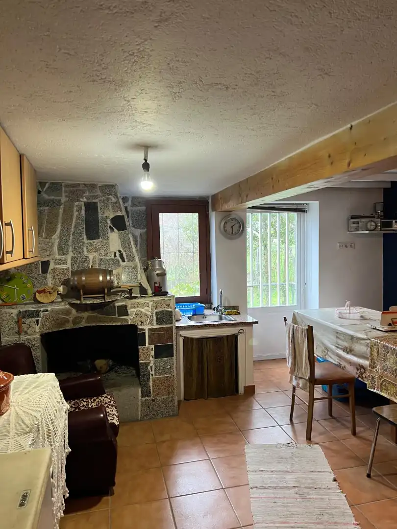 Cocina de Finca rústica en venta en O Irixo con Calefacción, Jardín privado y Trastero