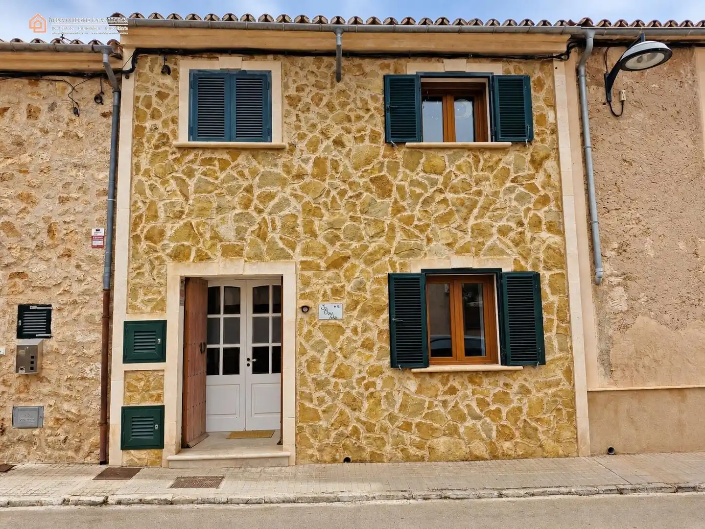 Maison rustique avec jardin à vendre à Pòrtol