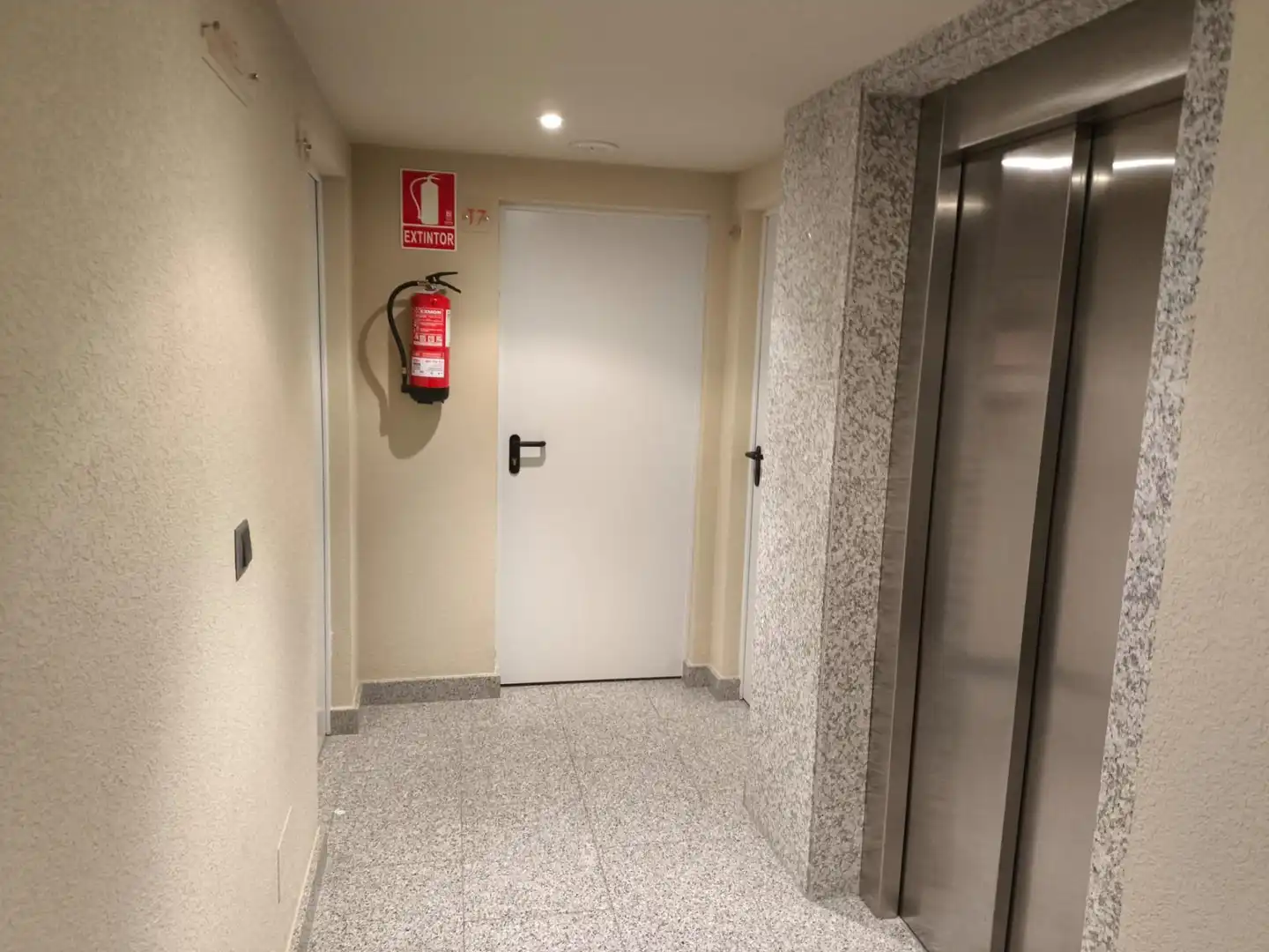 Flat for sale in Calle VILLA AMPARO, Laxe