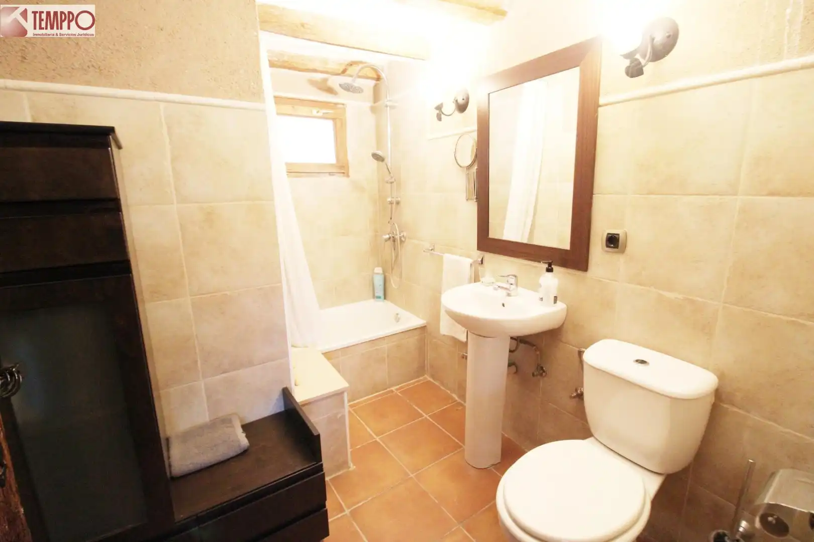 Badezimmer von Country house zum Verkauf in Vilabella