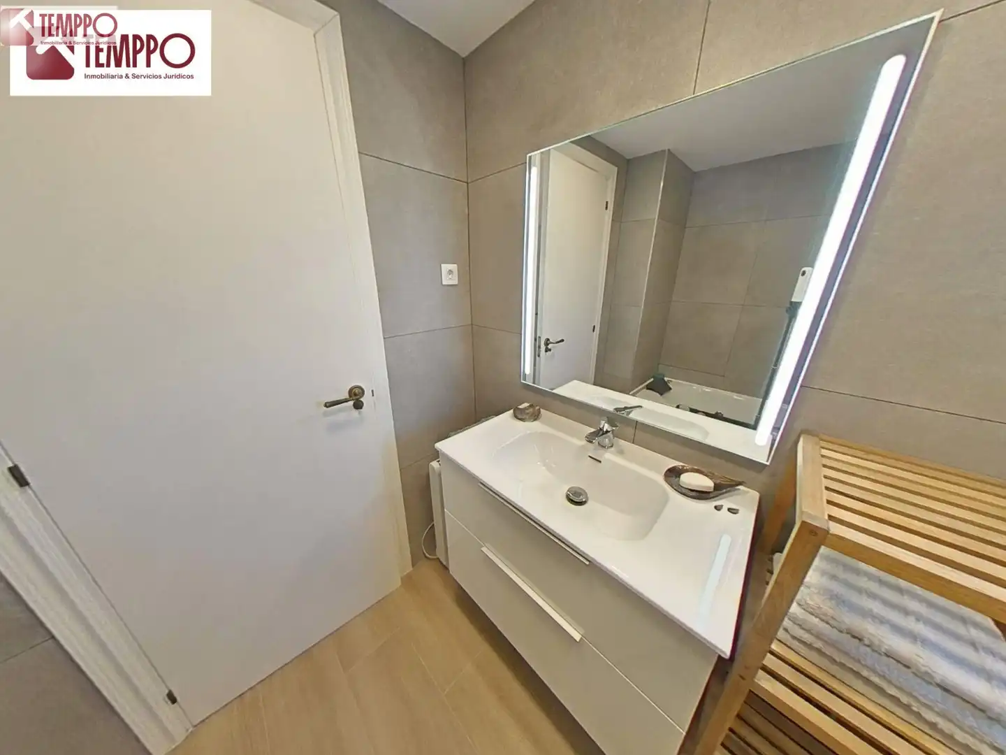 Bathroom of Attic for sale in Cubelles  with Air Conditioner, Heating and Terrace
