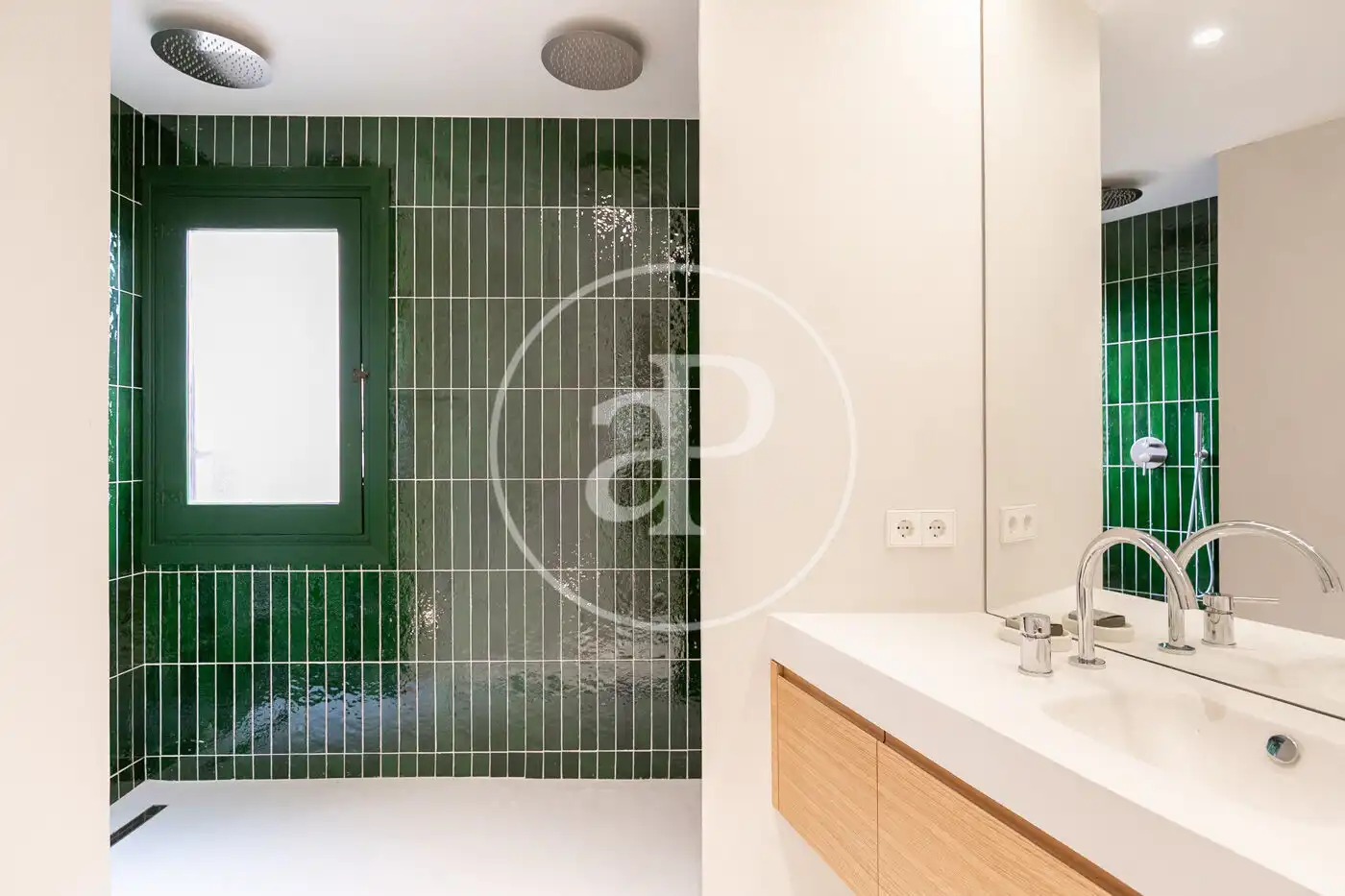 Baño de Piso en venta en Barcelona con Calefacción, Amueblado y Balcón