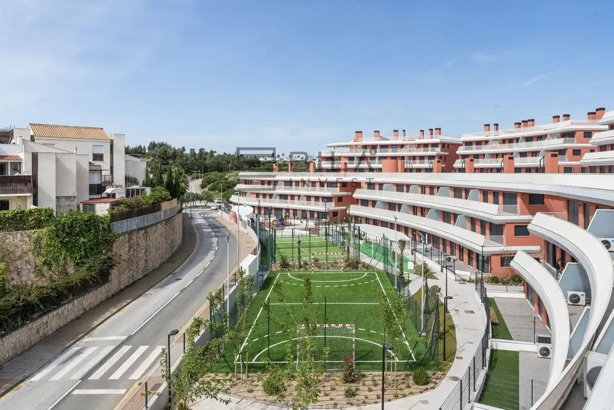 Piso con piscina en venta en Brida, imagen 3