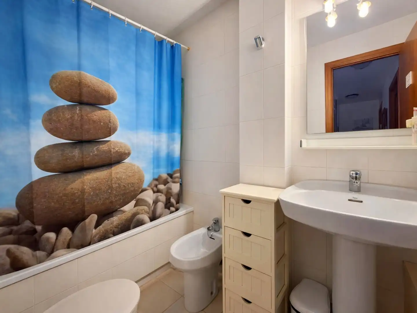 Baño de Piso en venta en Llançà con Calefacción y Terraza