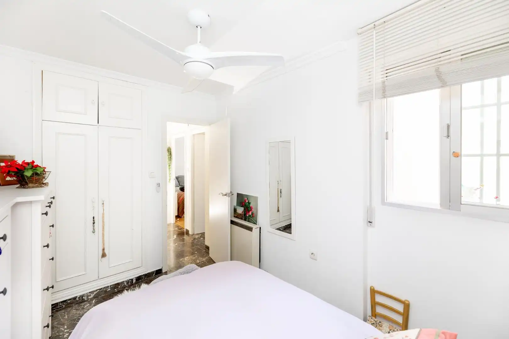 Terraced house with terrace for sale in Avenida LIBERTAD, imagen 21