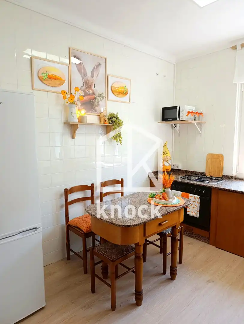 Cocina de Piso en venta en Langreo con Calefacción, Trastero y Amueblado