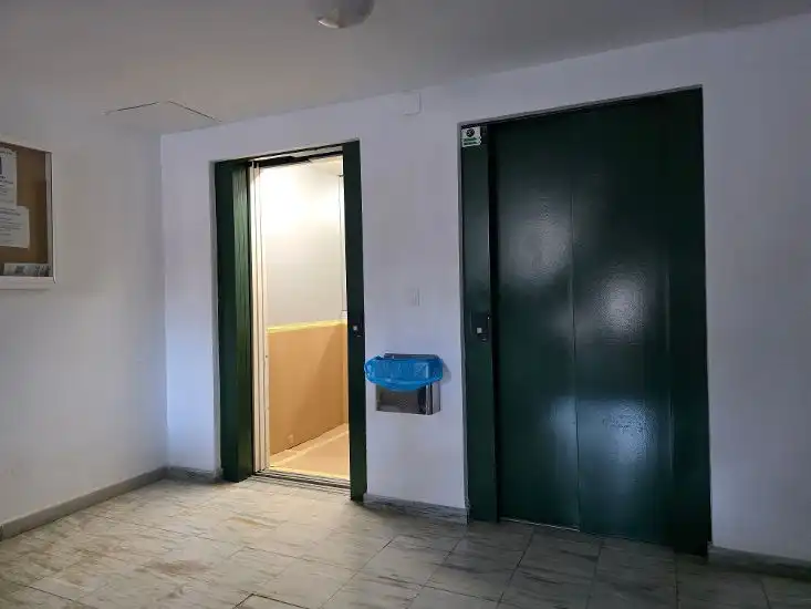 Maisonette zum Verkauf in La Manga del Mar Menor mit Klimaanlage, Möbliert und Gemeinschaftspool