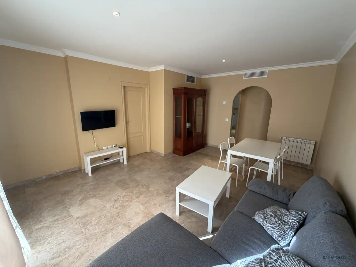 Flat with pool to rent in Calle Arturo Barea, imagen 7