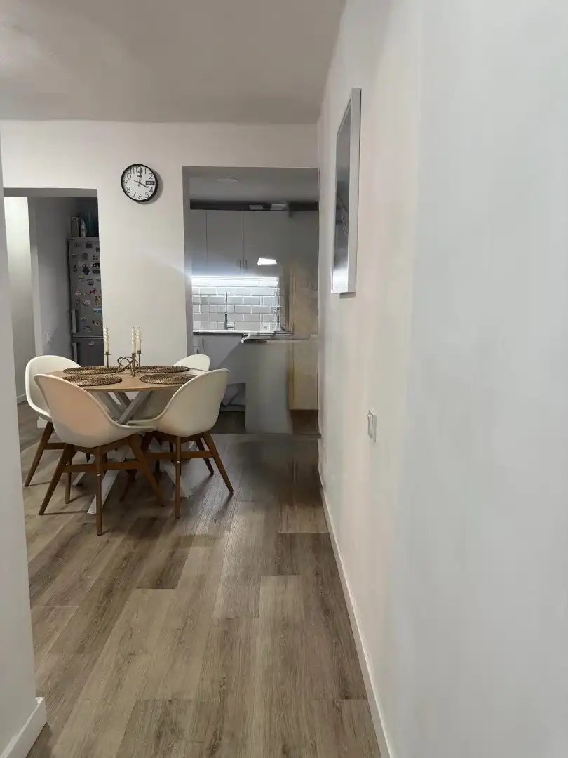 Dining room of Flat for rent in Barcelona  with Air Conditioner, Heating and Parquet flooring
