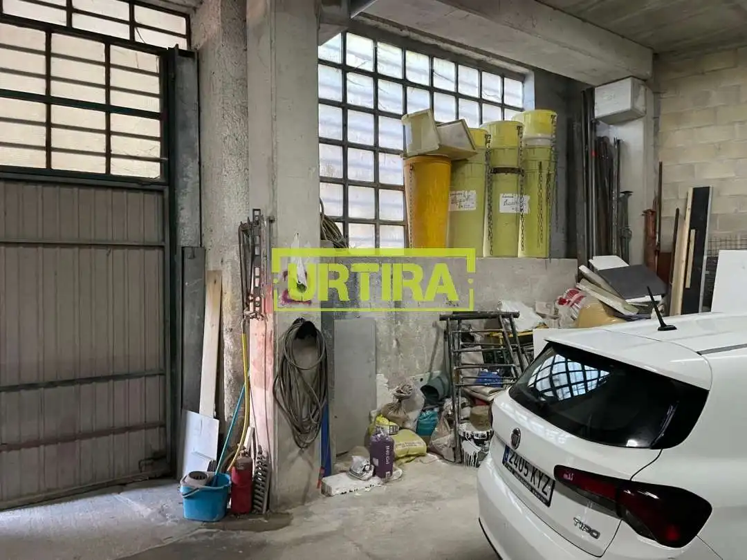 Industrial buildings for sale in Ibarra