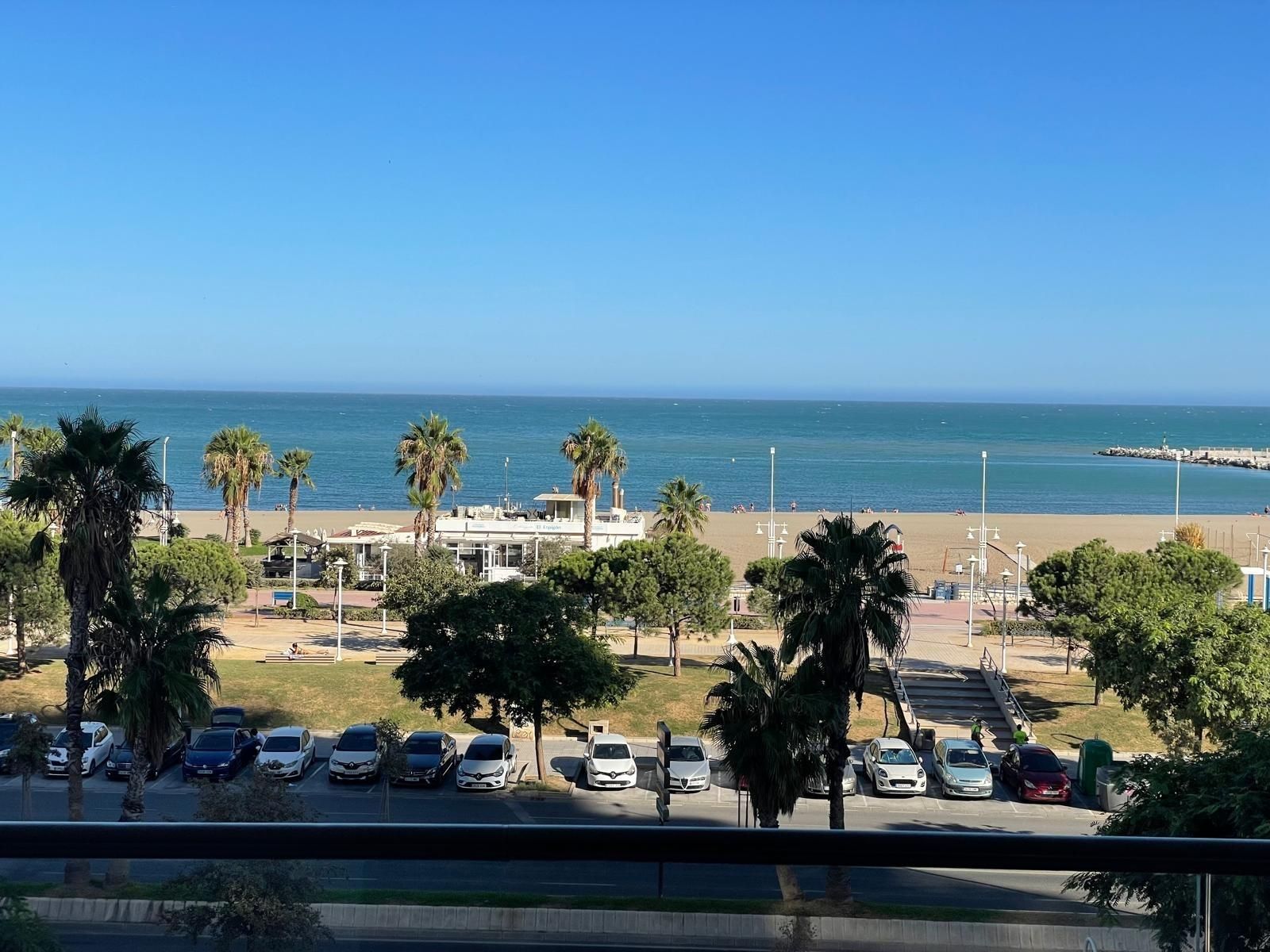 Flat to rent in Calle pacifico, Paseo Marítimo Oeste - Pacífico