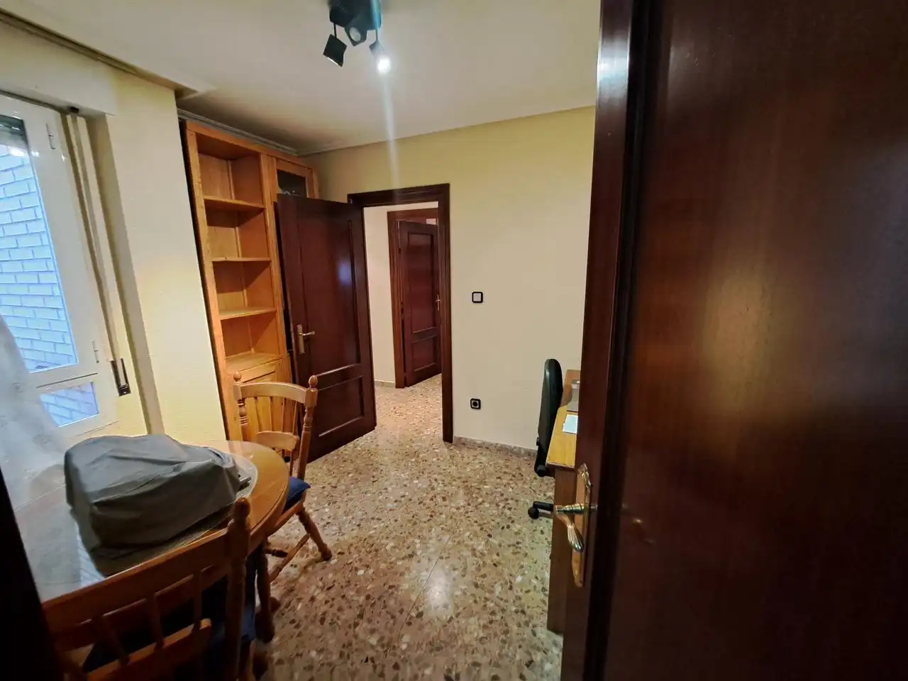 Flat for sale in Zaragoza  with Heating, Terrace and Storage room
