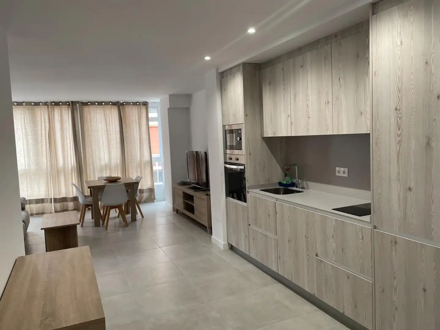 Kitchen of Flat for rent in Alicante / Alacant  with Air Conditioner, Heating and Furnished