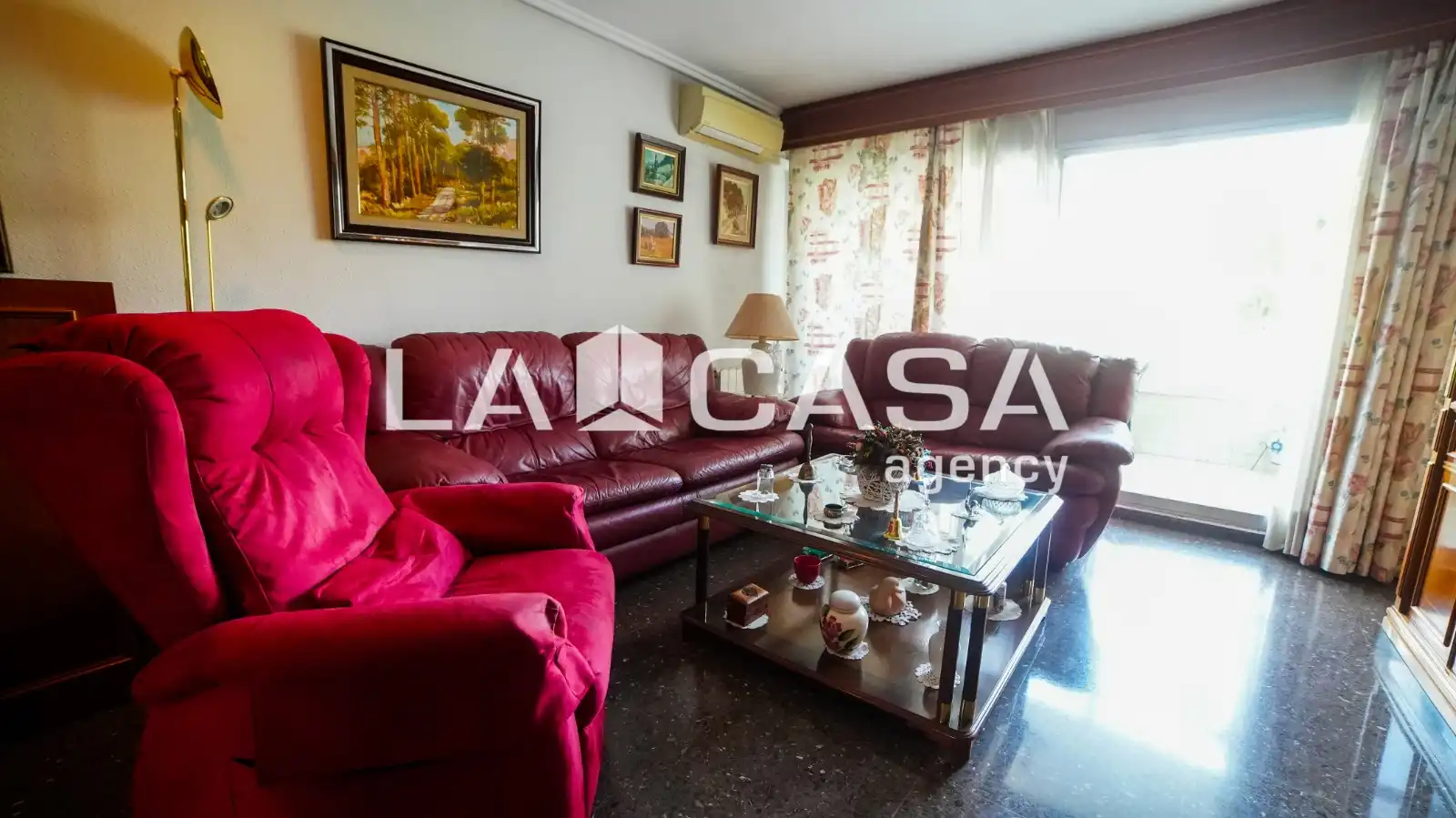 Living room of Flat for rent in Valencia  with Air Conditioner, Furnished and Oven