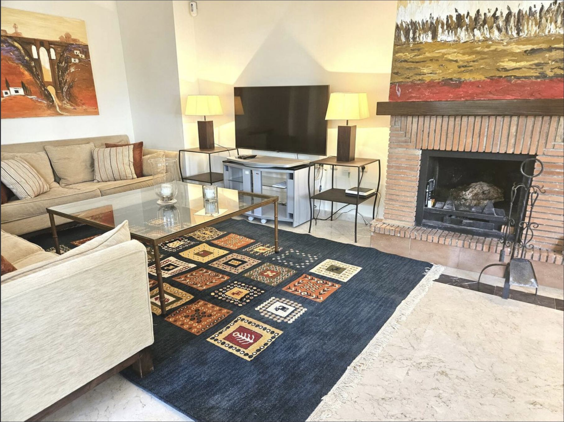 Living room of Planta baja for sale in Marbella  with Air Conditioner, Heating and Terrace