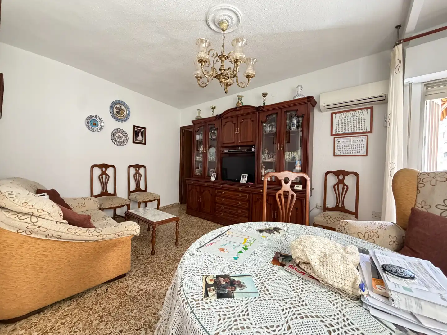 Sala de estar de Piso en venta en Plasencia con Aire acondicionado, Amueblado y Horno