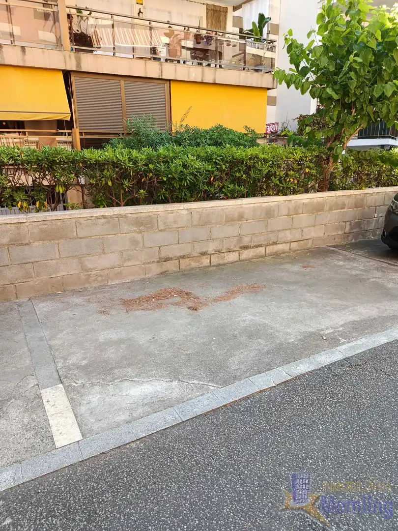Aparcament de Apartament en venda en Cambrils amb Calefacció, Terrassa i Moblat